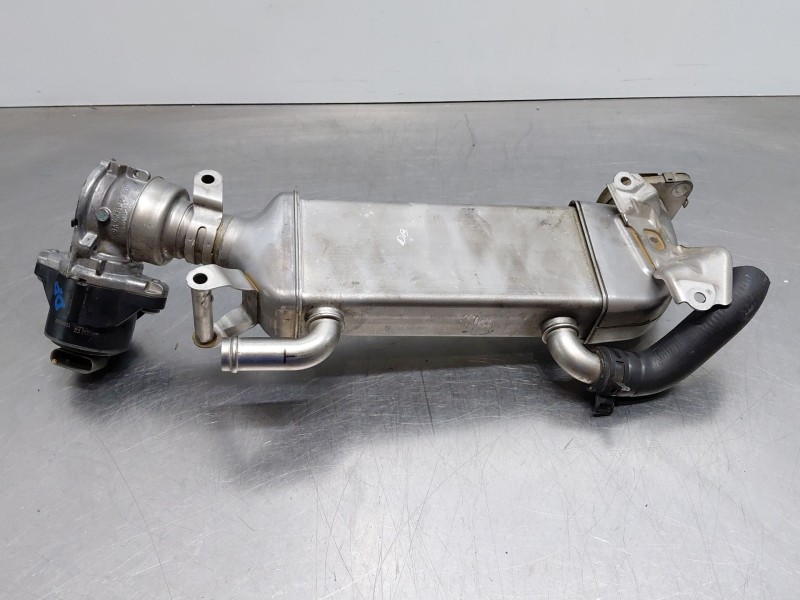 Recambio de enfriador egr para mercedes-benz clase a (w176) design referencia OEM IAM A6511400575  