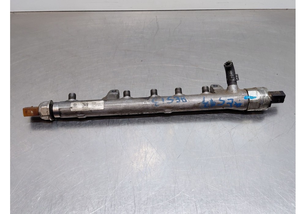 Recambio de rampa inyectora para seat ibiza iv (6j5, 6p1) 1.6 tdi referencia OEM IAM 03L130089B 03L130764A 