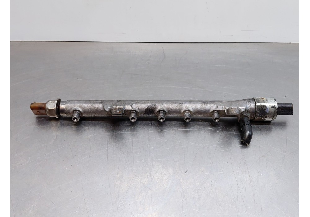 Recambio de rampa inyectora para seat ibiza iv (6j5, 6p1) 1.6 tdi referencia OEM IAM 03L130089B 03L130764A 