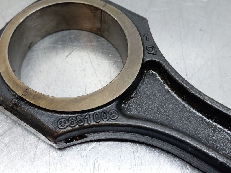 Recambio de biela para mercedes-benz clase a (w176) design referencia OEM IAM A6510300020  