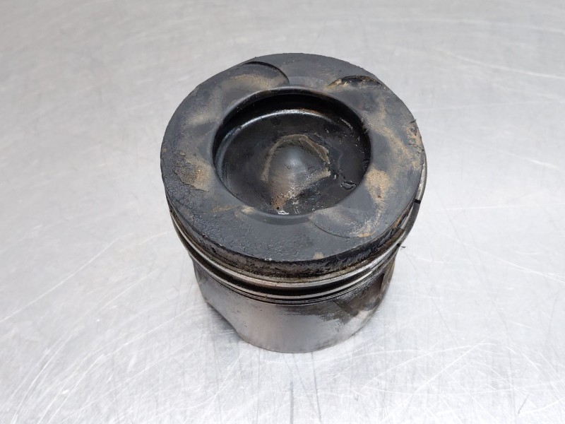 Recambio de piston para mercedes-benz clase a (w176) design referencia OEM IAM A6510301117  