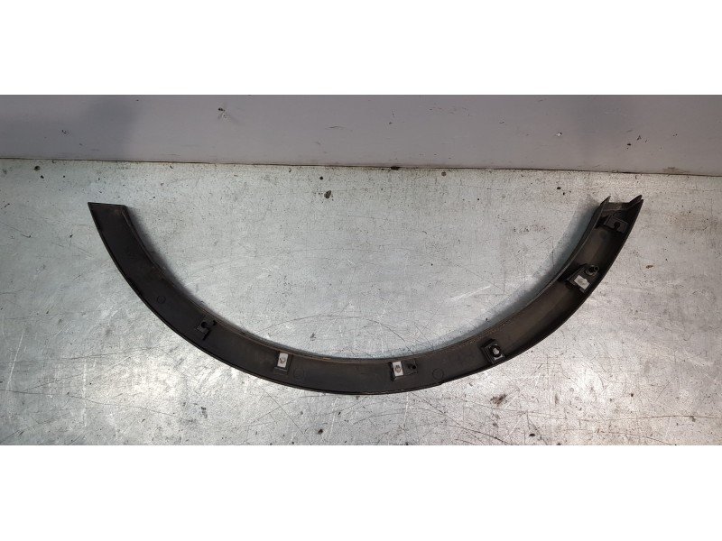 Recambio de aletin trasero derecho para ford kuga (cbs) trend referencia OEM IAM CV44S286D02AC  