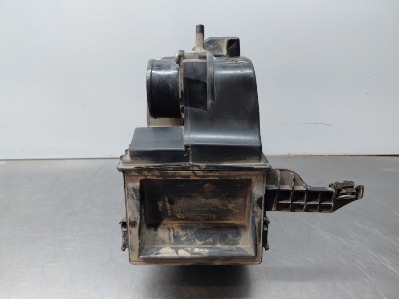 Recambio de filtro aire para renault captur techno referencia OEM IAM 165001258R  