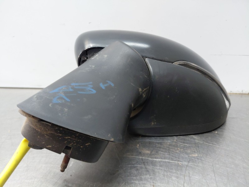 Recambio de retrovisor izquierdo para renault captur techno referencia OEM IAM 963029140R  