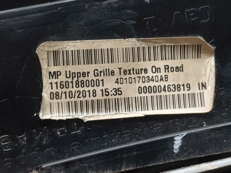Recambio de rejilla delantera para jeep compass ii multiair referencia OEM IAM 6BA20TZZAB 11601880001 