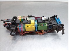 Recambio de caja reles / fusibles para mercedes-benz clase gla (w156) 200 d referencia OEM IAM A2465402614  