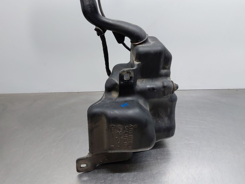 Recambio de deposito limpia para mercedes-benz clase gla (w156) 200 d referencia OEM IAM A2468690220  