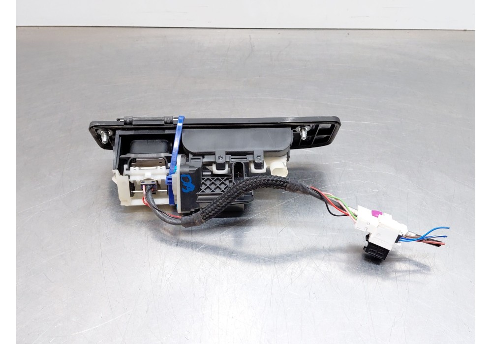Recambio de maneta exterior porton para mercedes-benz clase gla (w156) 200 d referencia OEM IAM A1667500903  