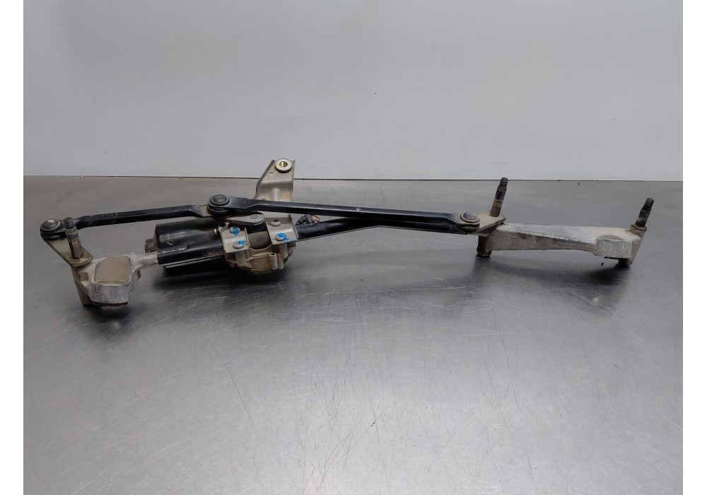 Recambio de motor limpia delantero para mercedes-benz clase gla (w156) 200 d referencia OEM IAM A1768200040 A1769061800 