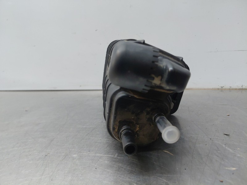 Recambio de filtro carbono activo para renault captur techno referencia OEM IAM 149507892R 8201588838 