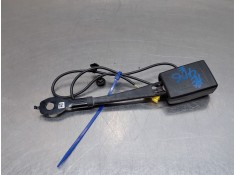 Recambio de enganche del cinturon delantero izq para mercedes-benz clase gla (w156) 200 d referencia OEM IAM A2478600169   2