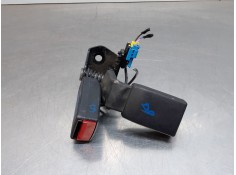 Recambio de enganche del cinturon trasero der para mercedes-benz clase gla (w156) 200 d referencia OEM IAM A1768600469  