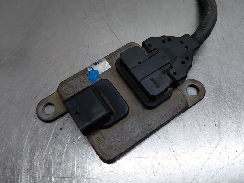 Recambio de sonda lambda para mercedes-benz clase gla (w156) 200 d referencia OEM IAM A0009058611  