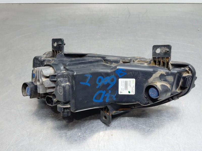 Recambio de faro antiniebla izquierdo para nissan micra v (k14) acenta referencia OEM IAM 261558995C  