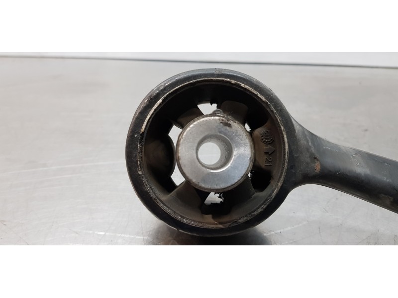 Recambio de brazo suspension inferior delantero derecho para bmw x3 (f25) xdrive 20d referencia OEM IAM 6787674  