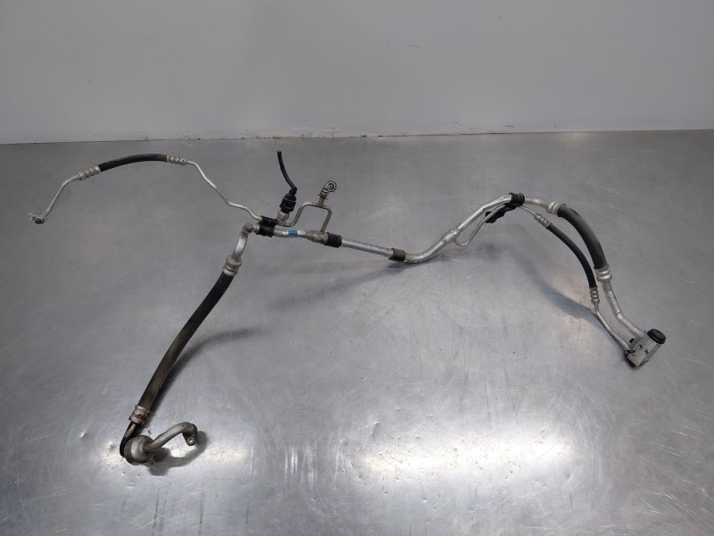 Recambio de tubos aire acondicionado para hyundai tucson (tl, tle) 1.7 crdi referencia OEM IAM 97775D7250  