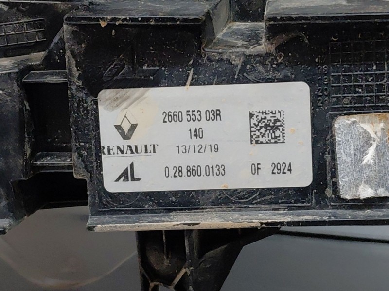 Recambio de piloto delantero izquierdo para renault captur techno referencia OEM IAM 266055303R  