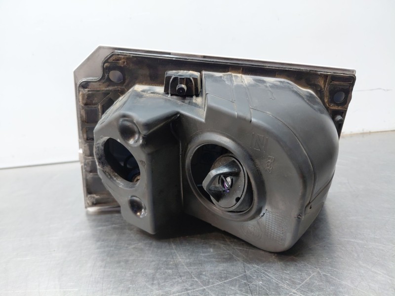 Recambio de tapa exterior combustible para peugeot boxer combi bus referencia OEM IAM 1385931080  