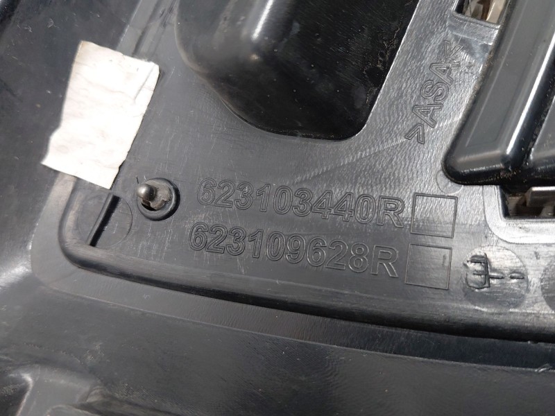 Recambio de rejilla delantera para dacia duster (hm_) 1.0 lpg (hmmt) referencia OEM IAM 623103440R  
