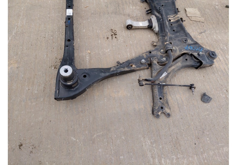 Recambio de puente delantero para kia sportage concept referencia OEM IAM 62405N7050  