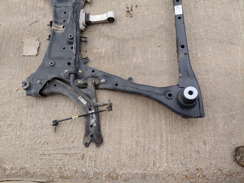 Recambio de puente delantero para kia sportage concept referencia OEM IAM 62405N7050  