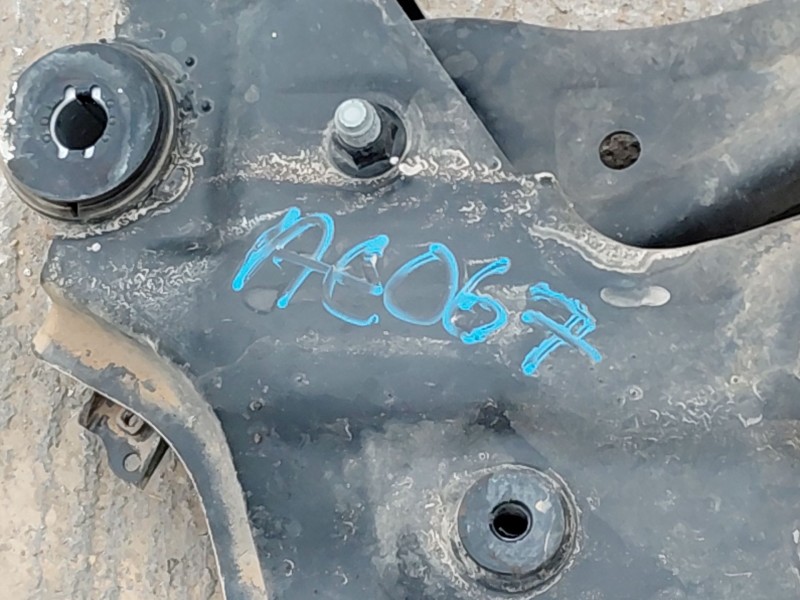 Recambio de puente delantero para kia sportage concept referencia OEM IAM 62405N7050  