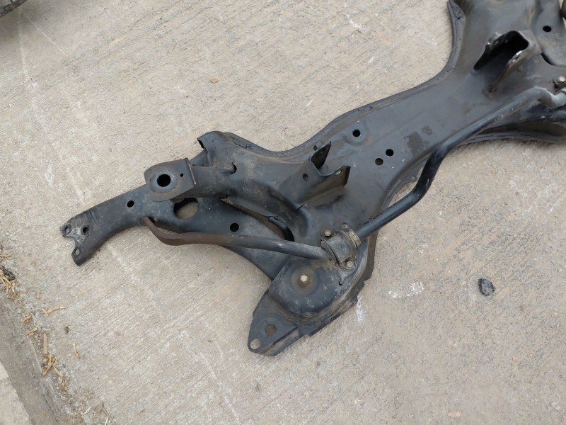 Recambio de puente delantero para toyota rav 4 ii (_a2_) 2.0 4wd (aca21, aca20) referencia OEM IAM 5120142060  