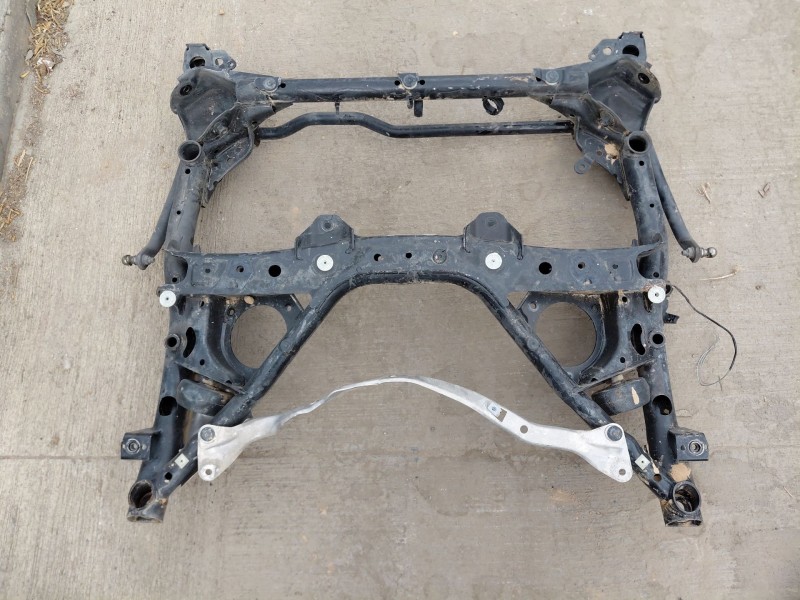 Recambio de puente delantero para bmw serie 4 coupe (f32) 428i referencia OEM IAM 31106872120  