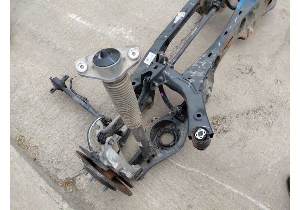 Recambio de puente trasero para kia sportage concept referencia OEM IAM 55405N9050  