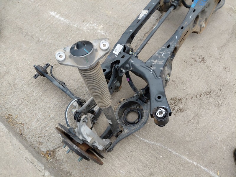 Recambio de puente trasero para kia sportage concept referencia OEM IAM 55405N9050  