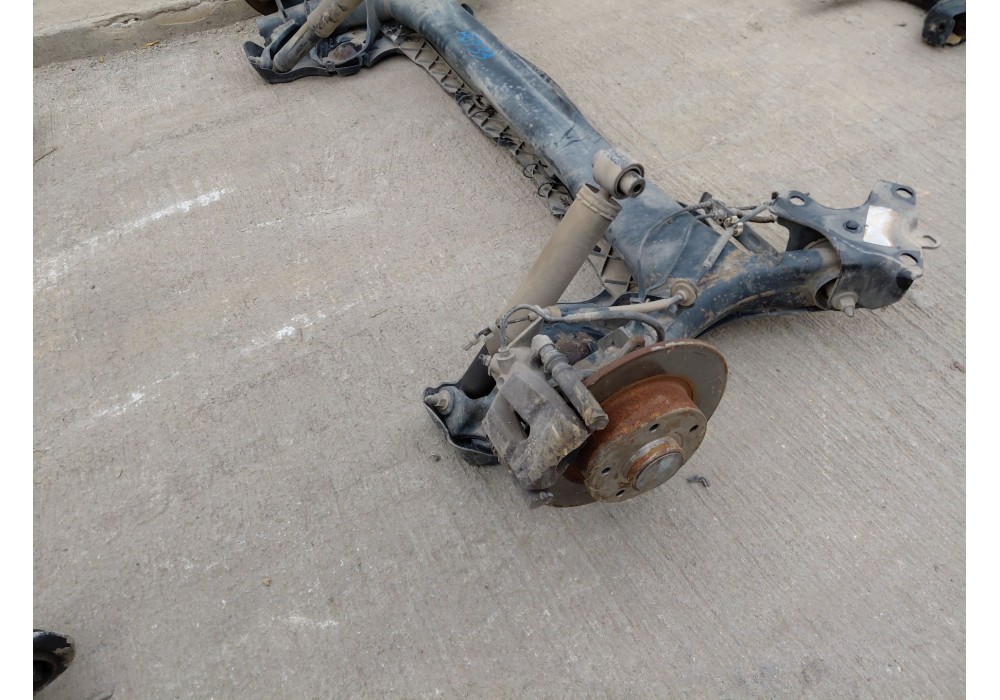 Recambio de puente trasero para renault megane iii coupé (dz0/1_) 1.5 dci (dz0b) referencia OEM IAM 555019103R  