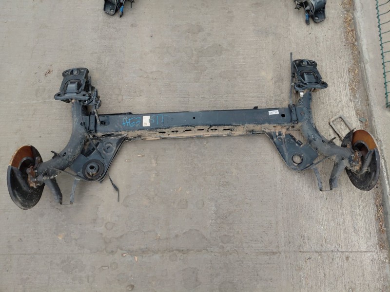 Recambio de puente trasero para volkswagen golf viii lim. (cd1) bluemotion referencia OEM IAM 5Q0501049BL  