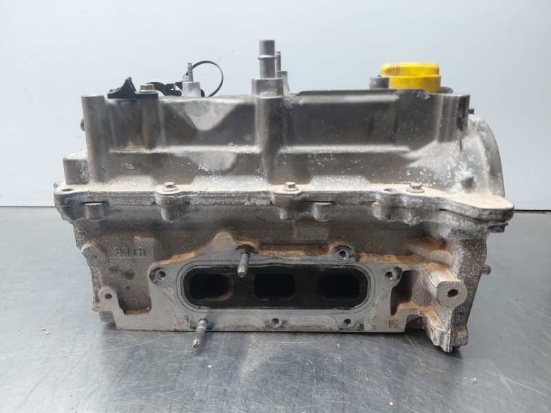 Recambio de culata para renault captur techno referencia OEM IAM 110419412R  