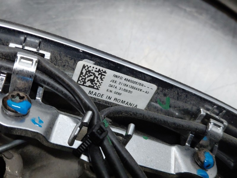 Recambio de volante para dacia duster (hm_) 1.0 lpg (hmmt) referencia OEM IAM 484002676R  