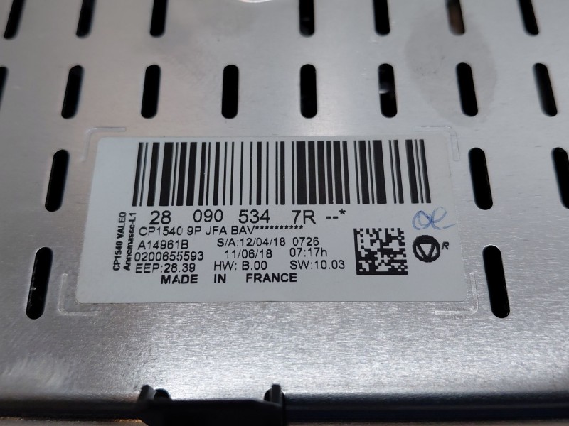 Recambio de pantalla multifuncion para renault scenic iv intens referencia OEM IAM   