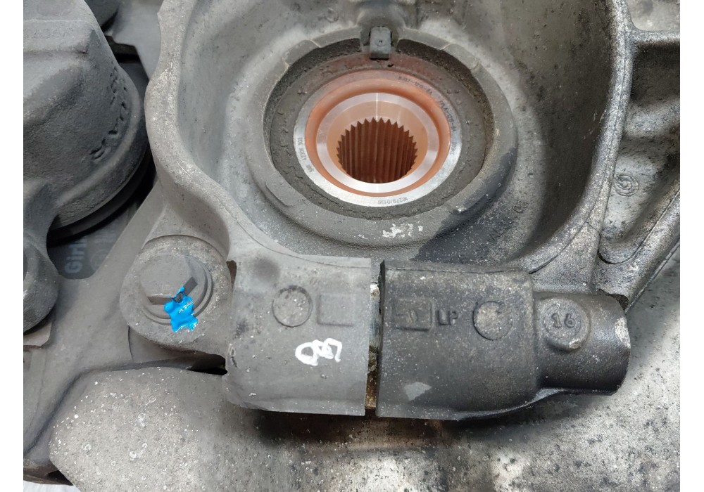 Recambio de mangueta delantera derecha para land rover range rover evoque (l538) 2.0 d 4x4 referencia OEM IAM   