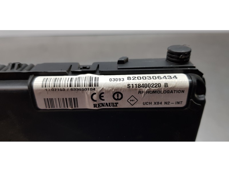 Recambio de caja reles / fusibles para renault scenic ii authentique referencia OEM IAM 8200306434   Recambio de caja reles / fusibles para renault scenic ii authentique referencia OEM IAM 8200306434