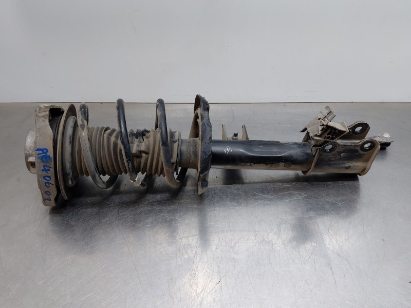 Recambio de amortiguador delantero izquierdo para mercedes-benz clase gla (w156) 200 d referencia OEM IAM A1563231900  