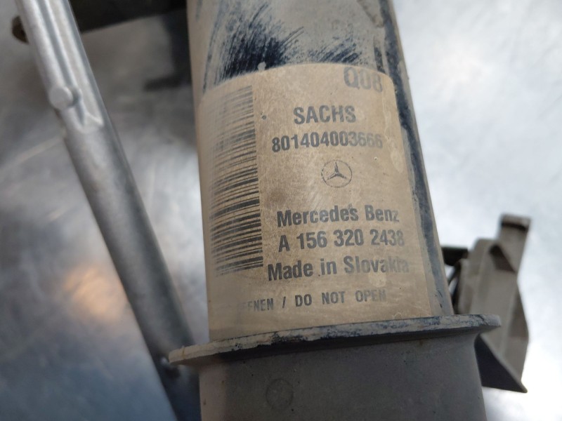 Recambio de amortiguador delantero izquierdo para mercedes-benz clase gla (w156) 200 d referencia OEM IAM A1563231900  