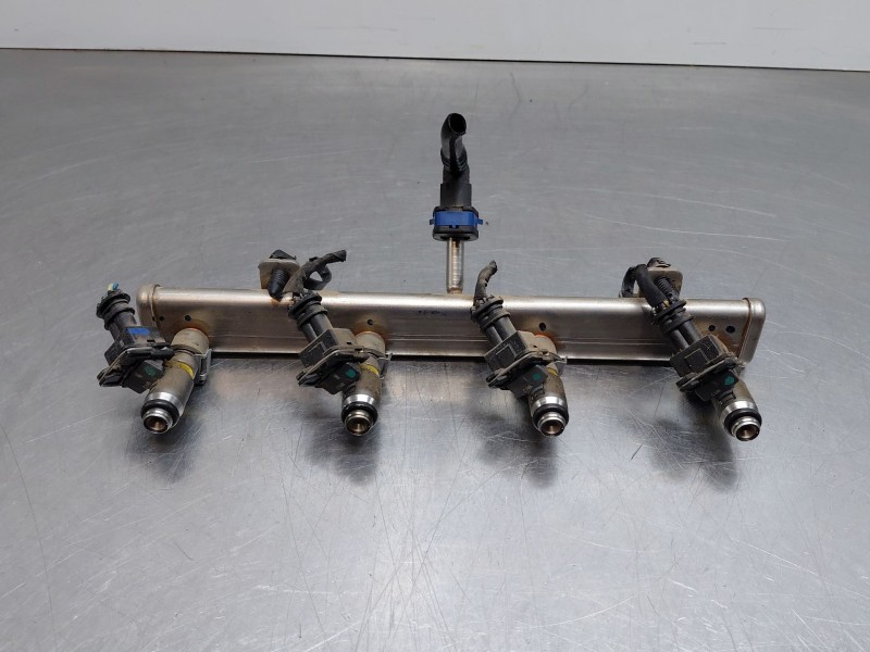 Recambio de rampa inyectora para jeep compass ii multiair referencia OEM IAM   