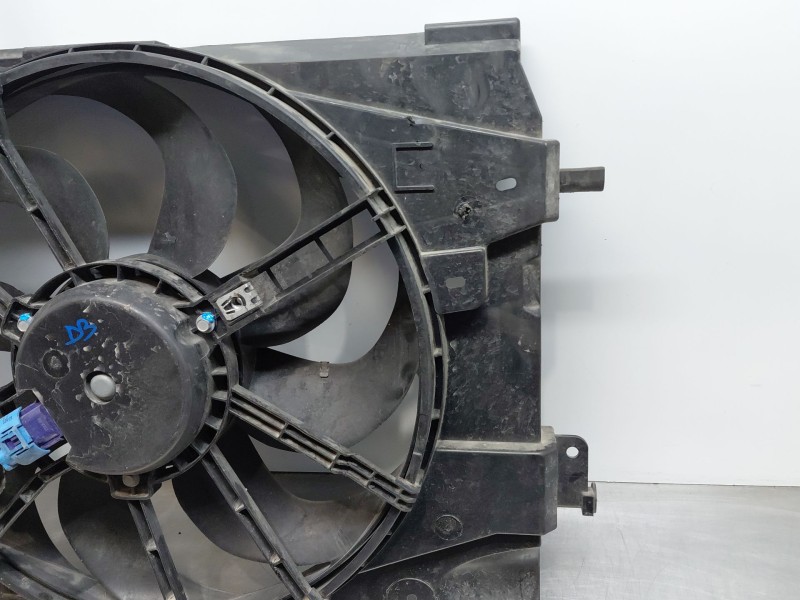 Recambio de electroventilador para dacia duster (hm_) 1.0 lpg (hmmt) referencia OEM IAM 214818665R  