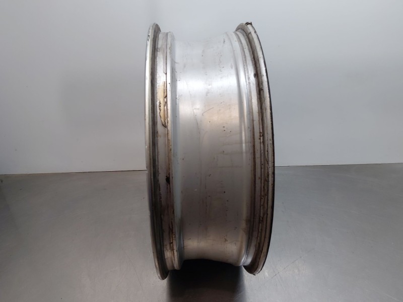 Recambio de llanta para renault scenic iv intens referencia OEM IAM 403006686R  