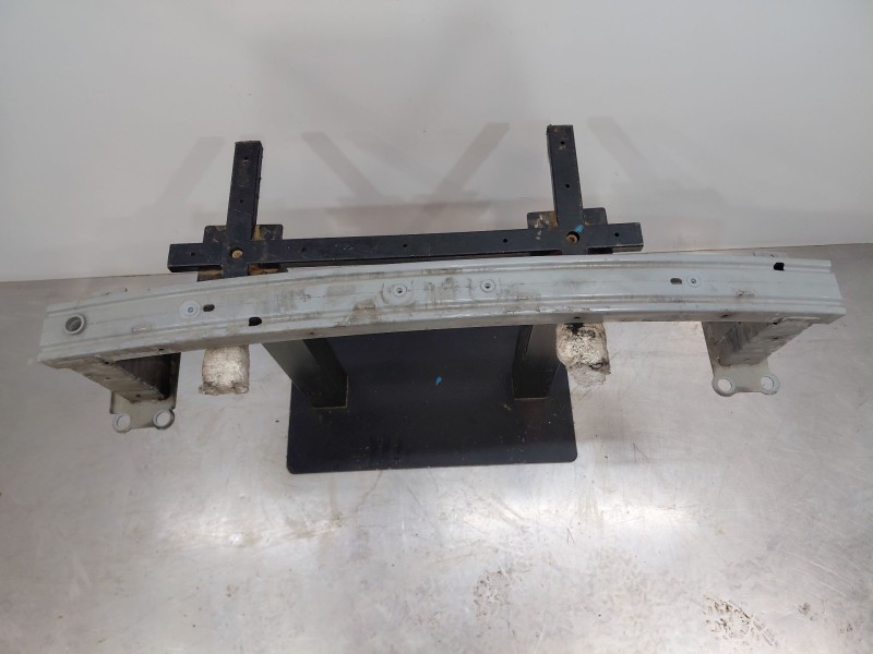 Recambio de refuerzo paragolpes delantero para renault scenic iv intens referencia OEM IAM   
