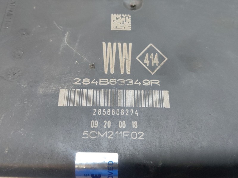 Recambio de caja reles / fusibles para renault scenic iv intens referencia OEM IAM 284B63349R  