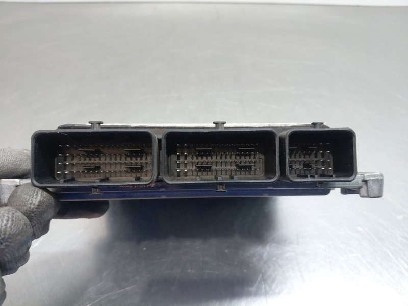 Recambio de centralita motor uce para renault scenic iv intens referencia OEM IAM 237107137R  