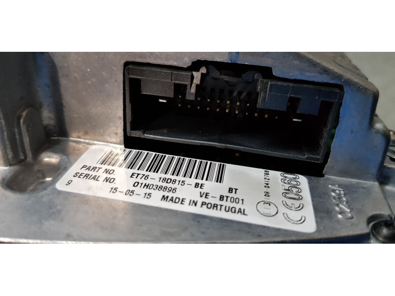 Recambio de sistema audio / radio cd para ford transit courier ambiente referencia OEM IAM ET7618D815BE  