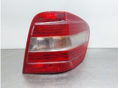 Recambio de piloto trasero derecho para mercedes-benz clase m (w164) ml 320 cdi 4-matic (164.122) referencia OEM IAM A1649061000