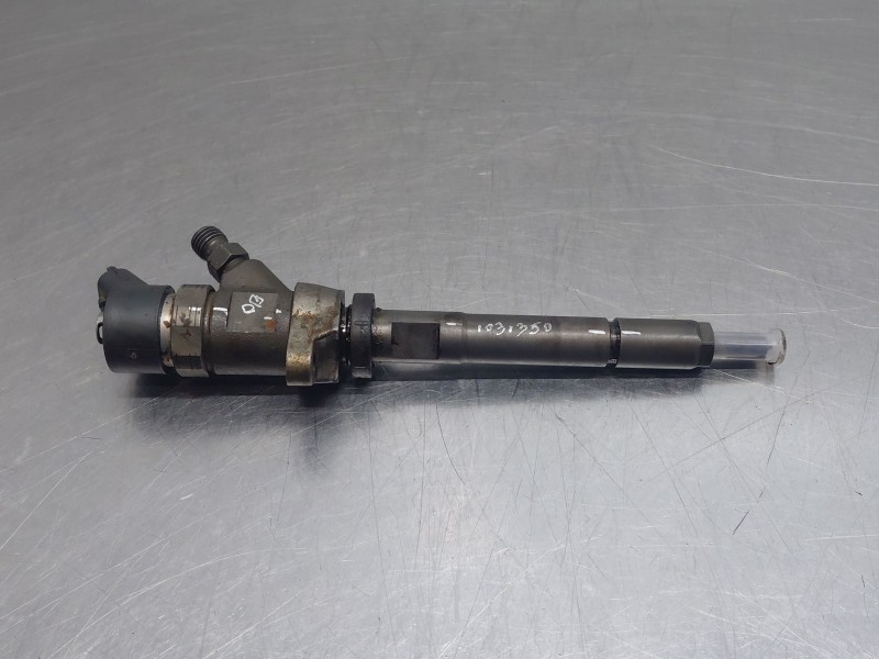 Recambio de inyector para bmw mini (r56) cooper referencia OEM IAM 0445110259  