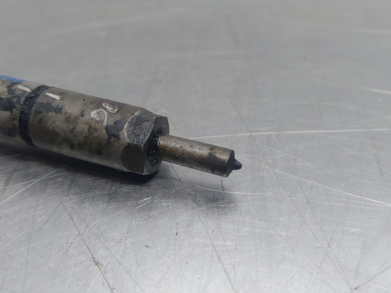 Recambio de inyector para bmw mini (r56) cooper referencia OEM IAM 0445110259  