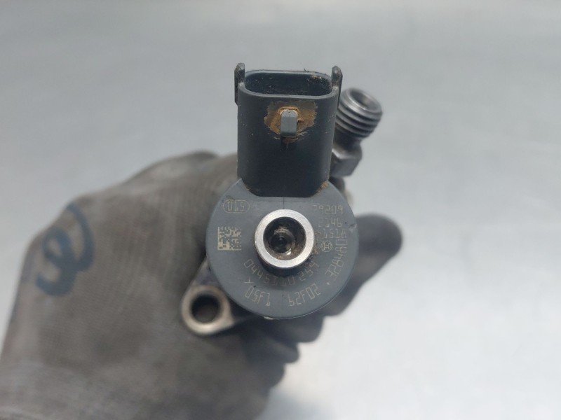 Recambio de inyector para bmw mini (r56) cooper referencia OEM IAM 0445110259  